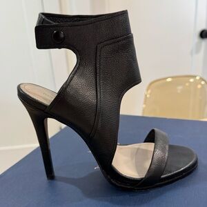 Pour La Victoire Venga Black Open-Toe Heels